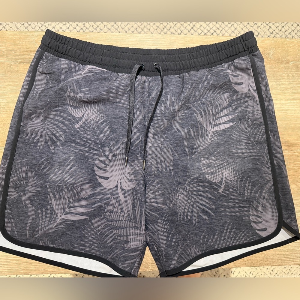Men’s All in Motion Black and Gray Athletic Board-Shorts Style Short
